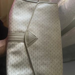 Vintage Liz Claiborne signature crossbody